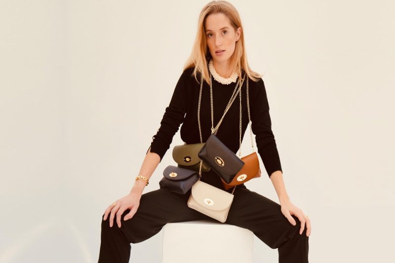 The Ultimate Guide to Handbag Colors That Match Everything