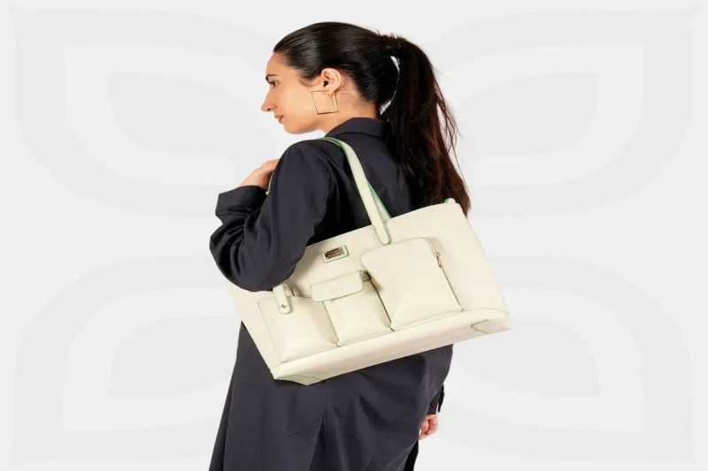 Top Airline-Friendly Handbags for Travelers